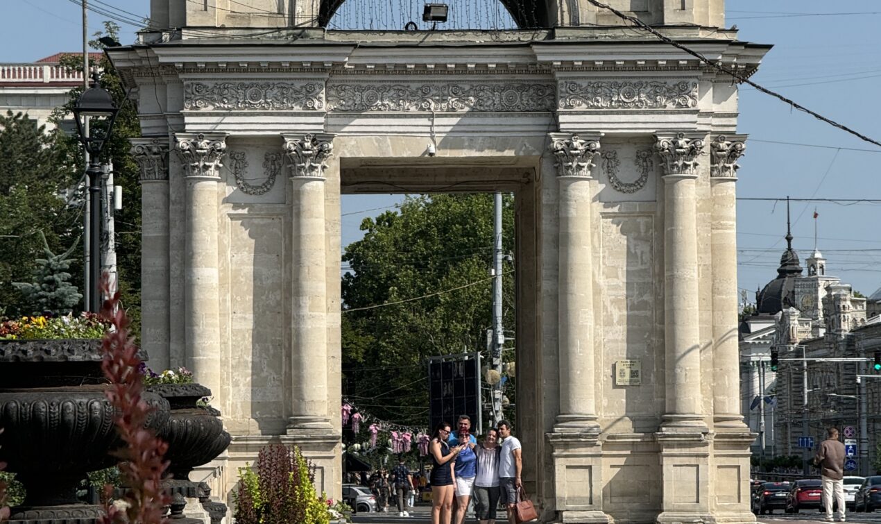 Arcul de Triumf, Chisinau